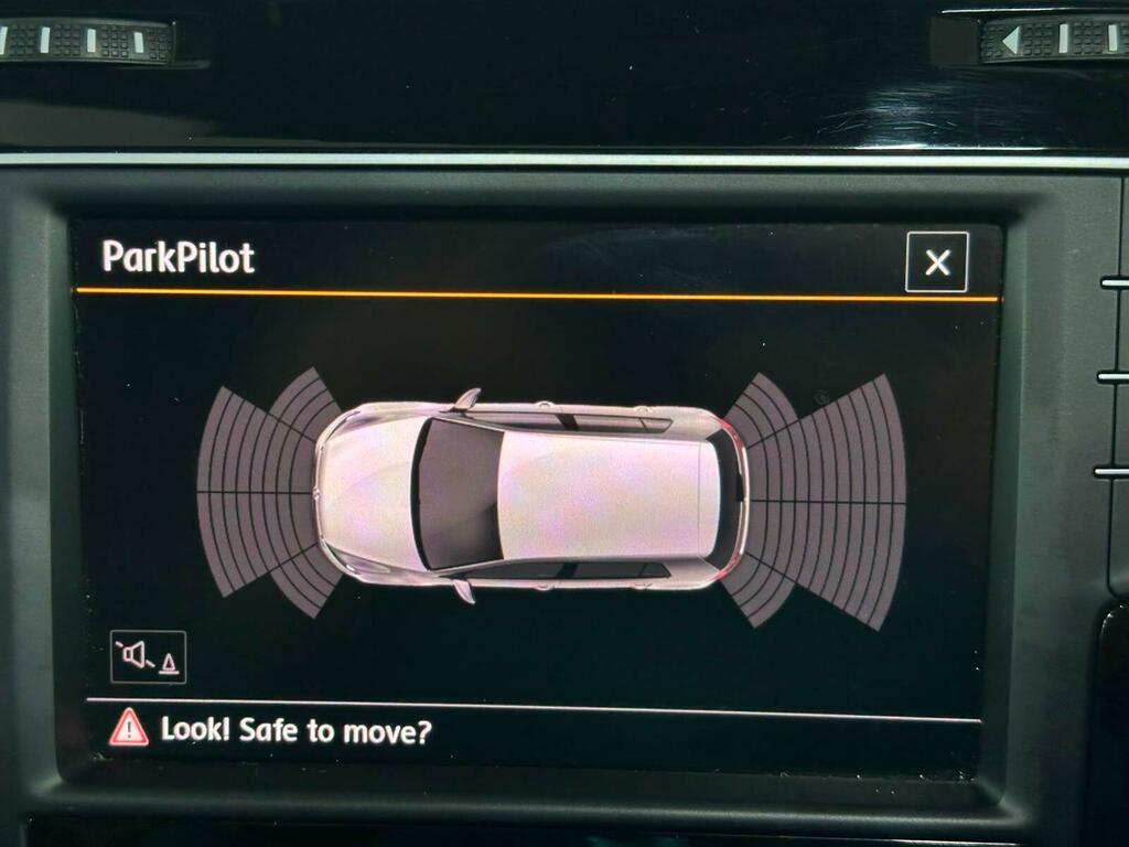 Volkswagen Golf Gti Performance 2.0 Tsi 230 Ps 6-Speed Dsg White #19