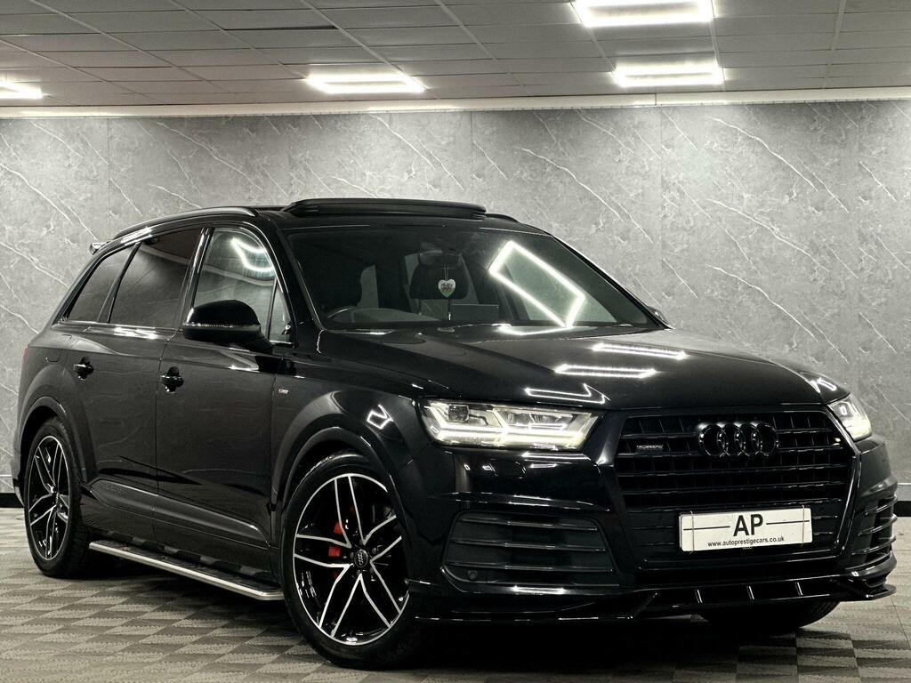 Audi Q7  Black #7