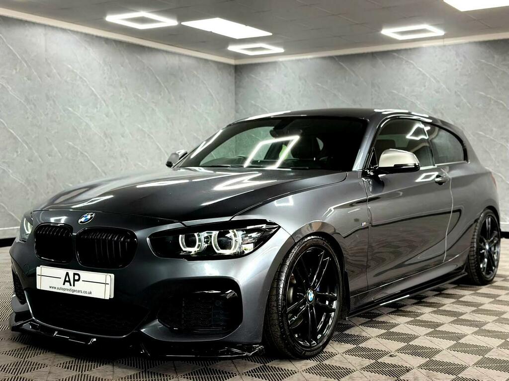 BMW 1 Series Hatchback Grey #19