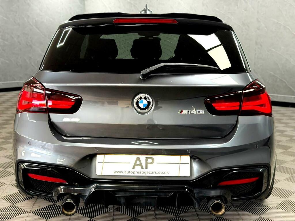 BMW 1 Series Hatchback Grey #32