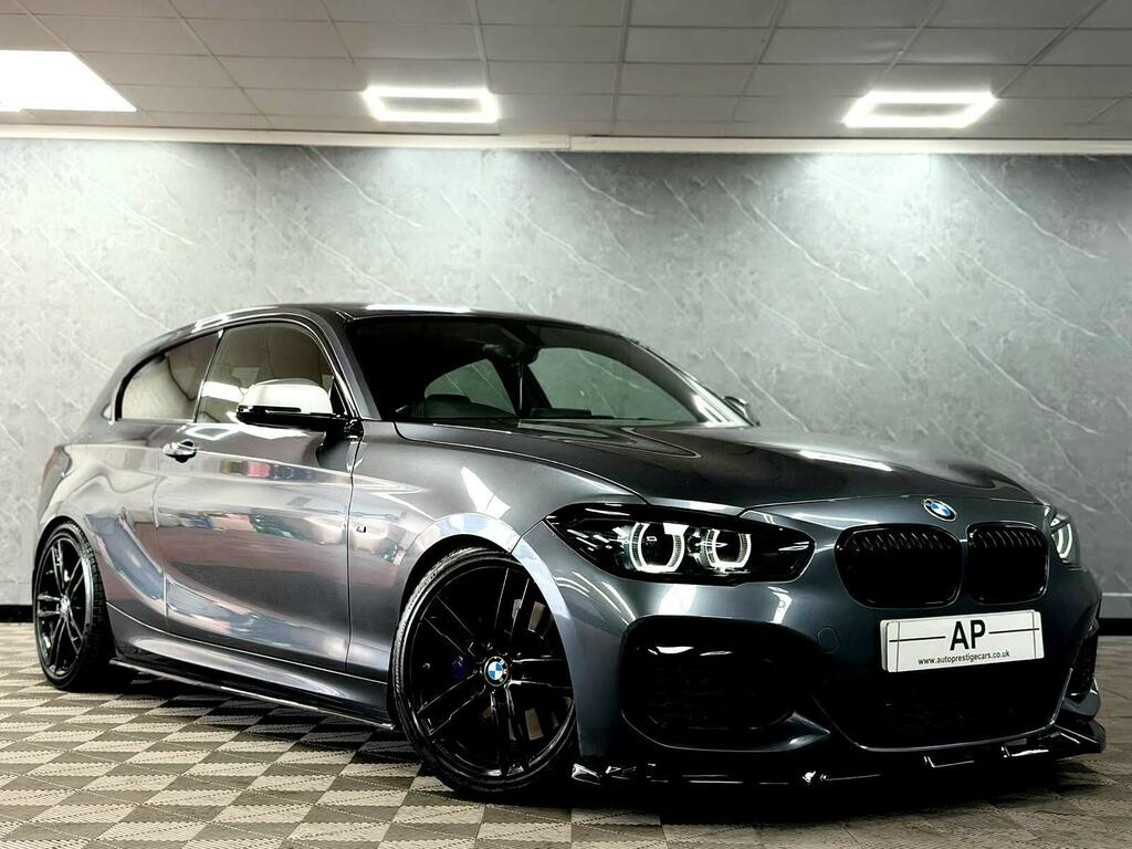 BMW 1 Series Hatchback Grey #1