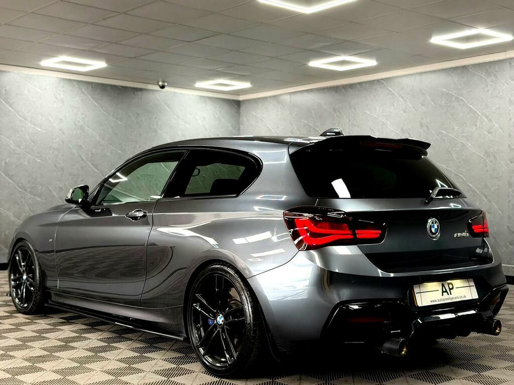BMW 1 Series Hatchback Grey #29