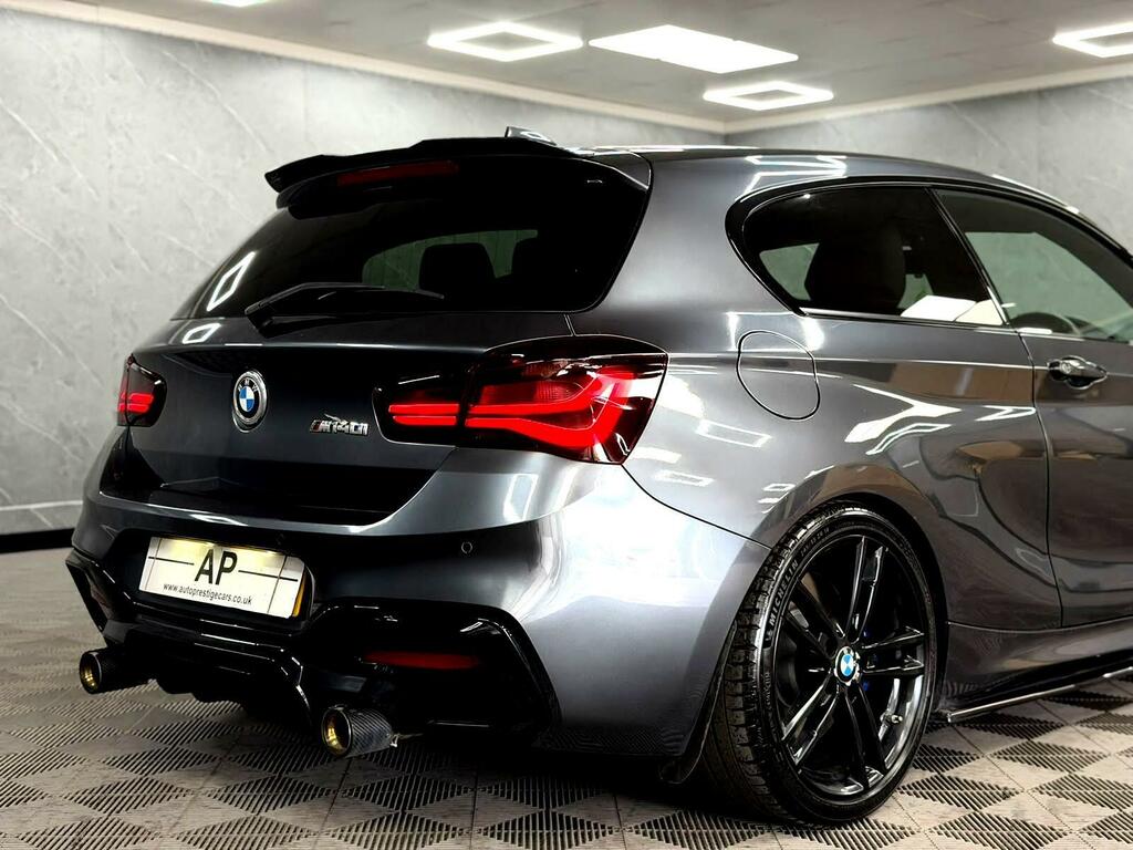 BMW 1 Series Hatchback Grey #49
