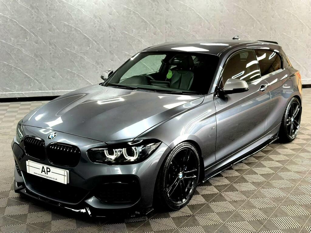 BMW 1 Series Hatchback Grey #18