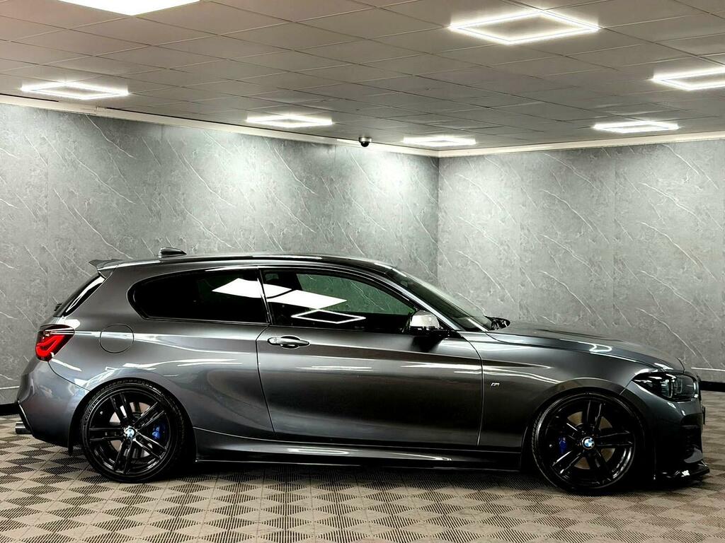 BMW 1 Series Hatchback Grey #41