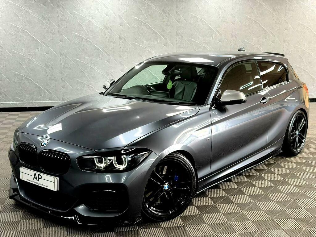 BMW 1 Series Hatchback Grey #15