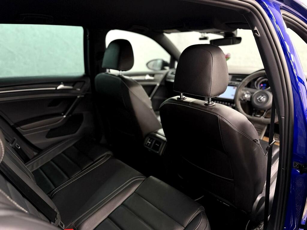 Volkswagen Golf Golf R Blue #39
