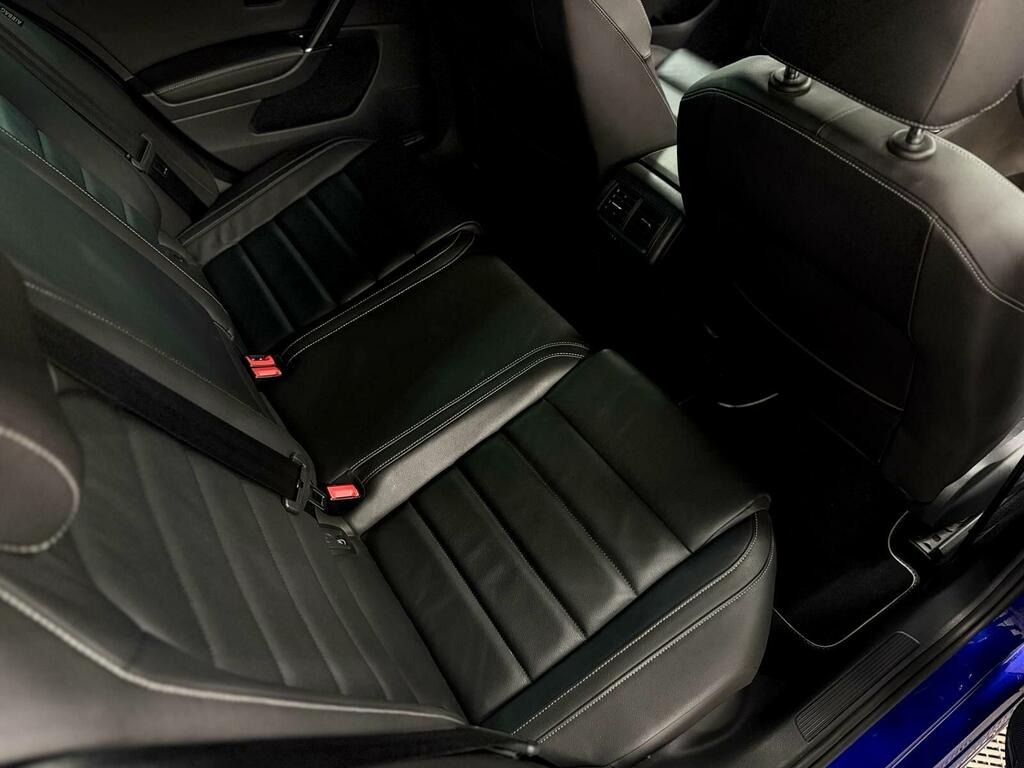 Volkswagen Golf Golf R Blue #43