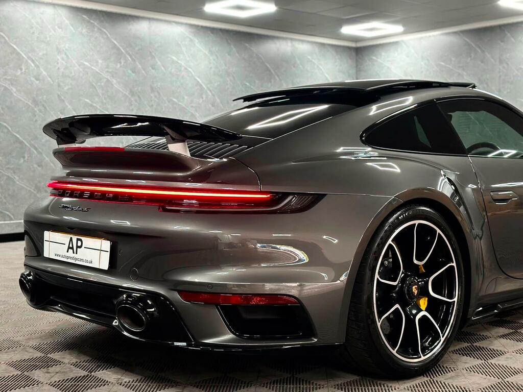Porsche 911 992 Carrera 4S Silver #64
