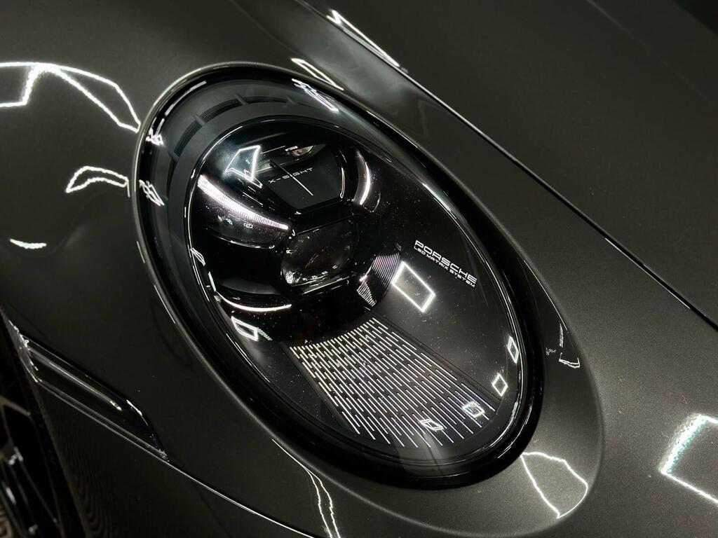 Porsche 911 992 Carrera 4S Silver #31