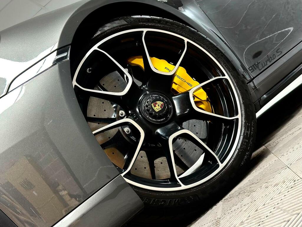 Porsche 911 992 Carrera 4S Silver #71