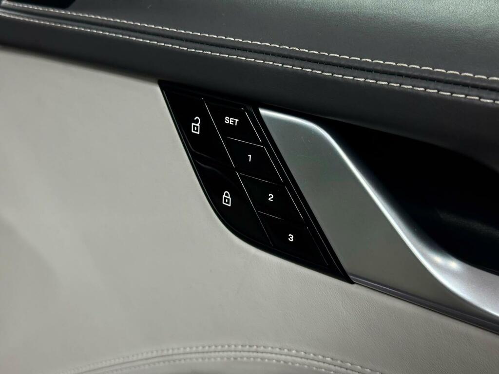 Porsche 911 992 Carrera 4S Silver #58
