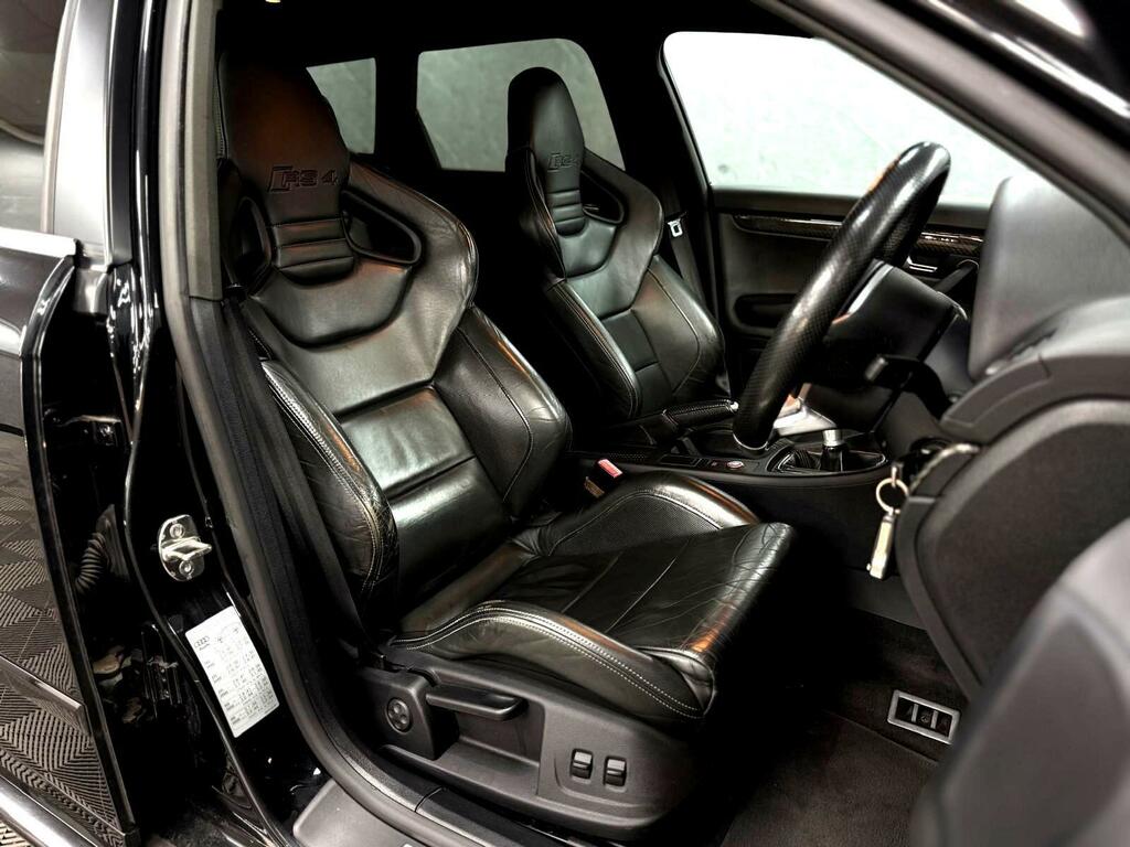 Audi RS4 Avant Avant B7 4.2 V8 Quattro Immaculate Original Co Black #52