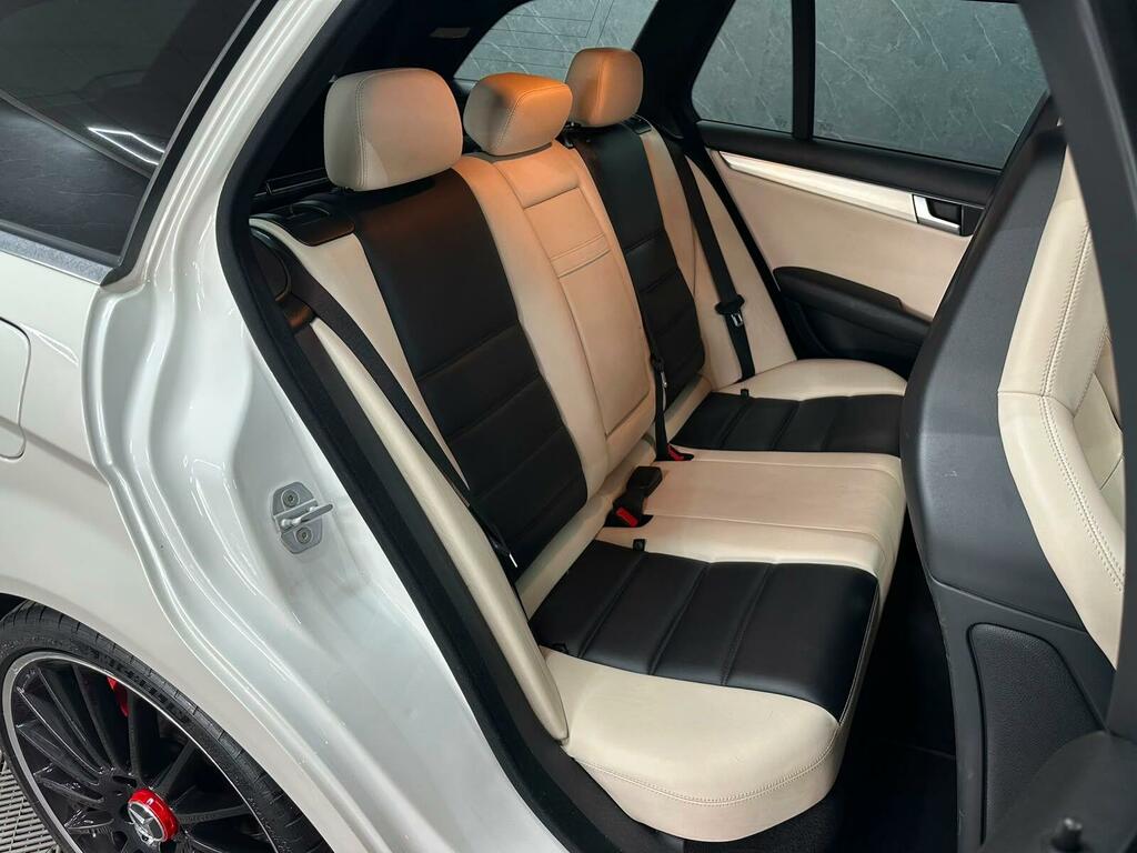 Mercedes-Benz C Class C180 Blueefficiency Amg Sport - 2012 White #18
