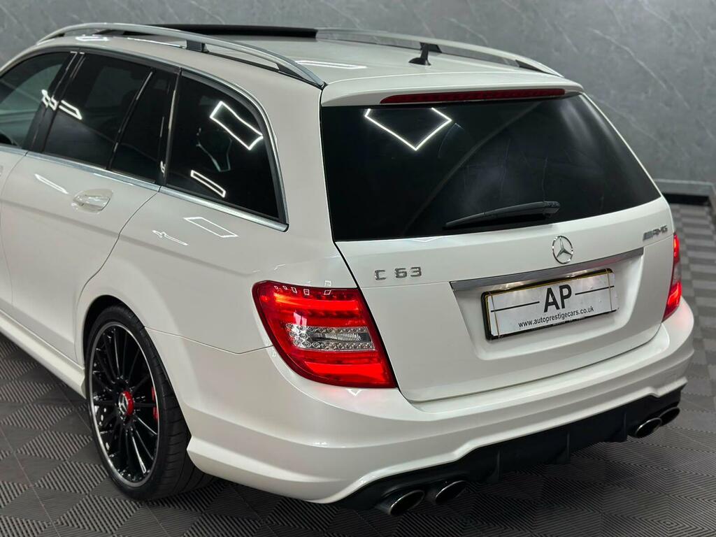 Mercedes-Benz C Class C180 Blueefficiency Amg Sport - 2012 White #8