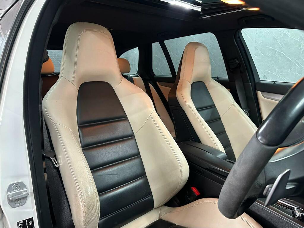 Mercedes-Benz C Class C180 Blueefficiency Amg Sport - 2012 White #39