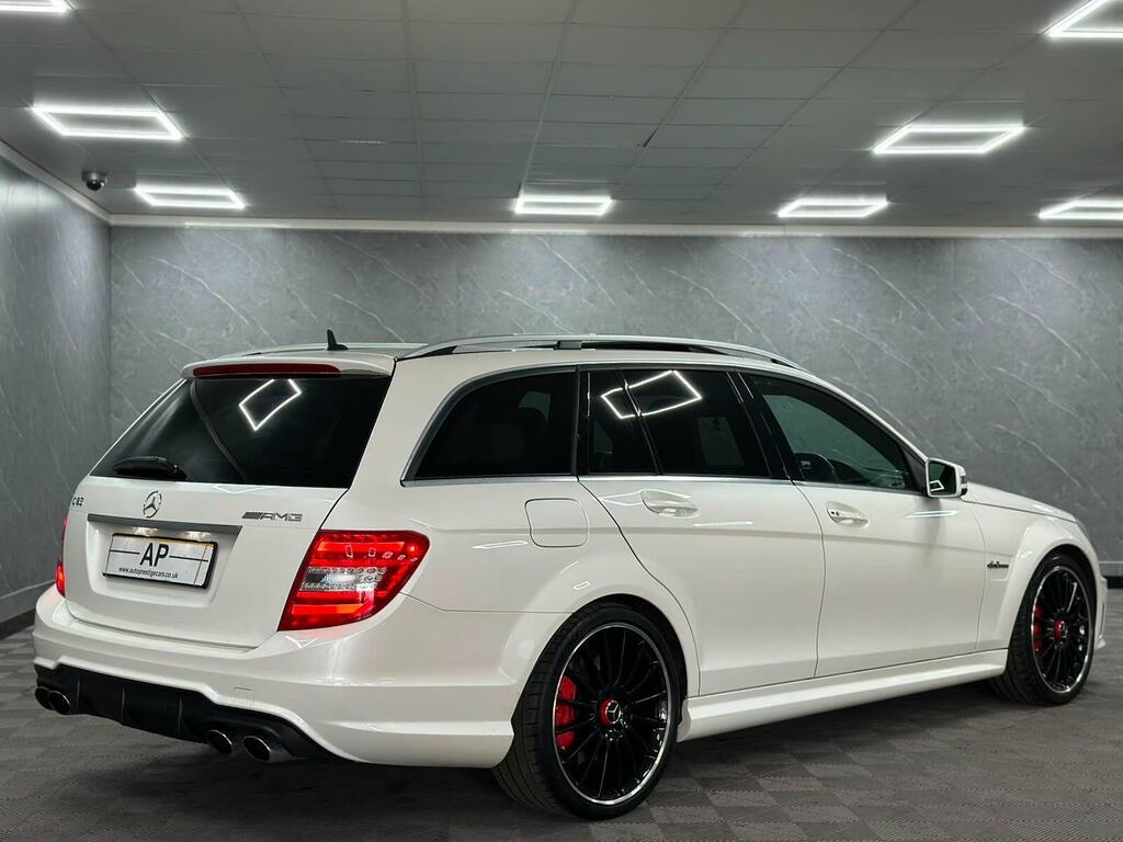 Mercedes-Benz C Class C180 Blueefficiency Amg Sport - 2012 White #45