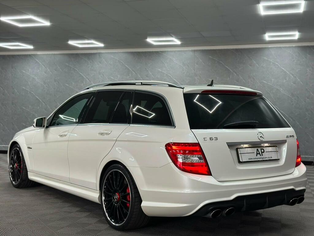 Mercedes-Benz C Class C180 Blueefficiency Amg Sport - 2012 White #31