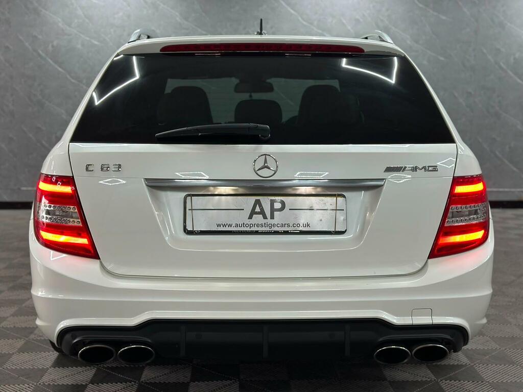 Mercedes-Benz C Class C180 Blueefficiency Amg Sport - 2012 White #10
