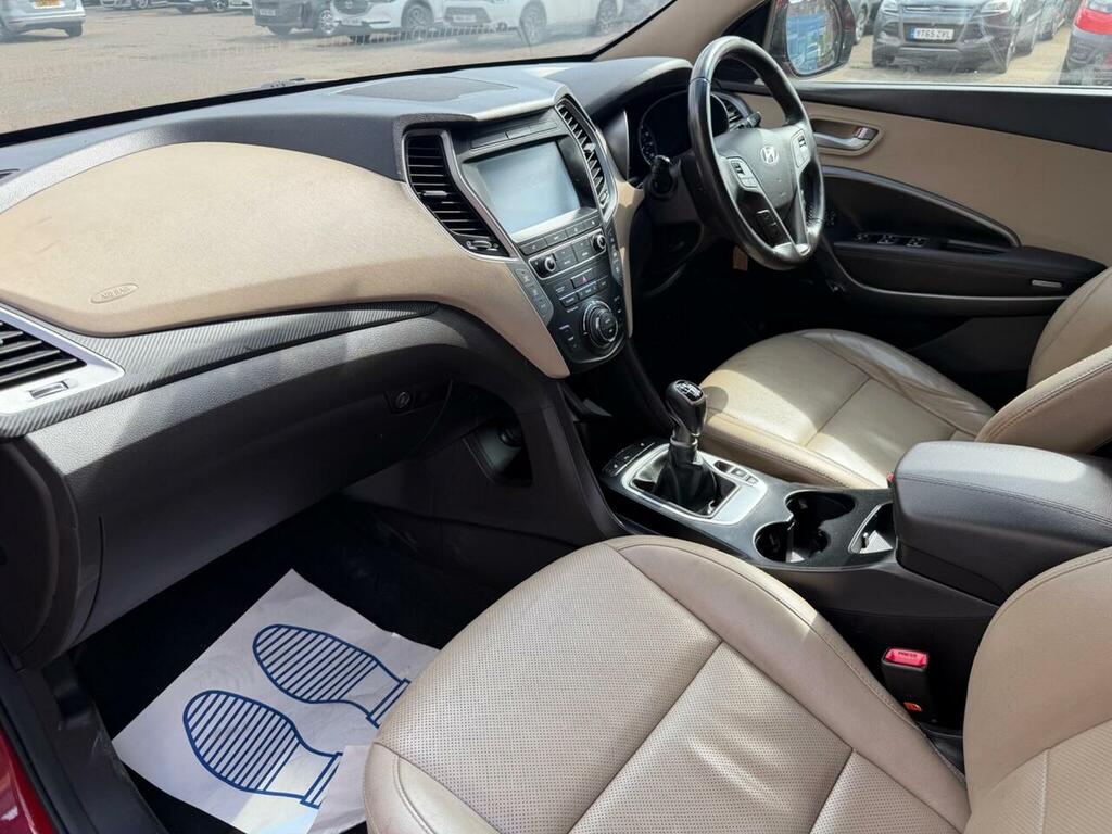 Hyundai Santa Fe 2016 2.2 Crdi Blue Drive Premium Se Suv White #37
