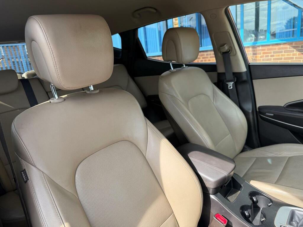Hyundai Santa Fe 2016 2.2 Crdi Blue Drive Premium Se Suv White #20