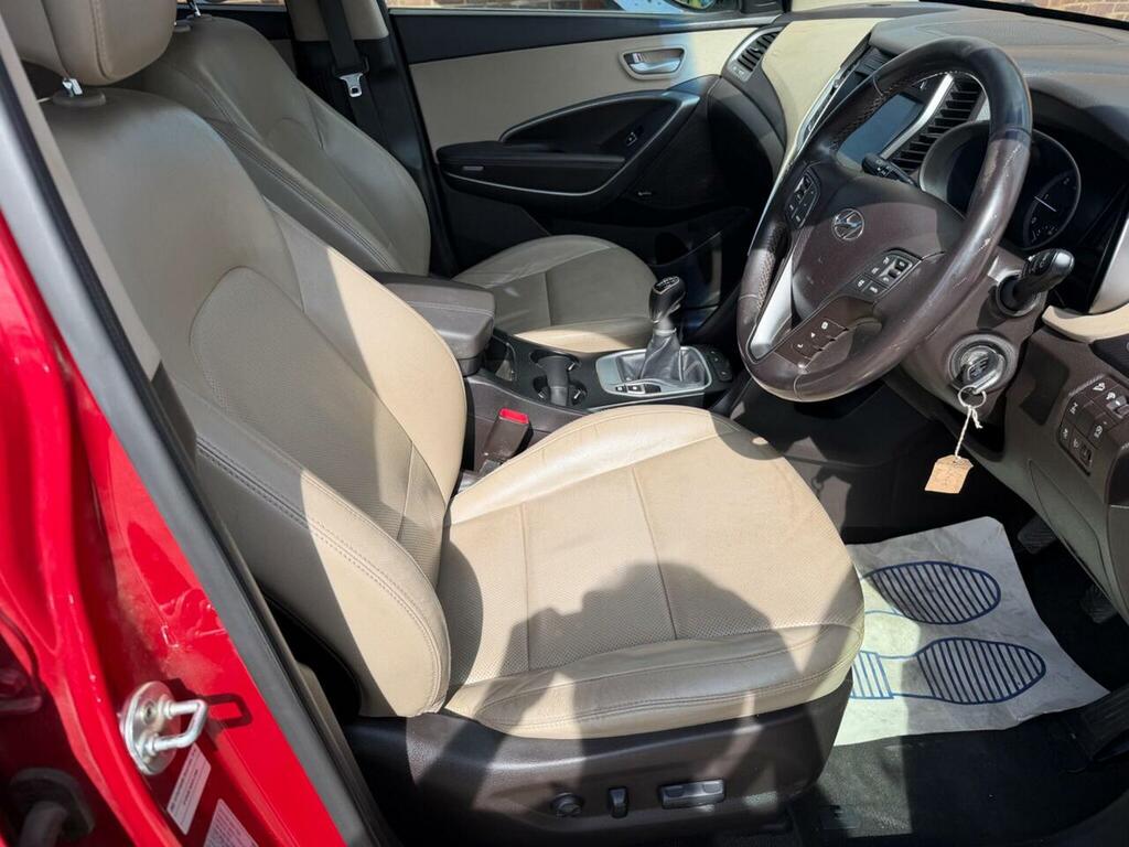 Hyundai Santa Fe 2016 2.2 Crdi Blue Drive Premium Se Suv White #17