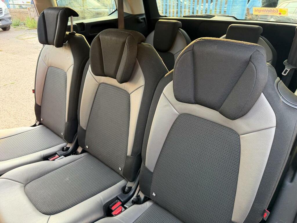 Citroen Grand C4 Picasso Grand Bluehdi Feel Ss Eat6 Grey #13