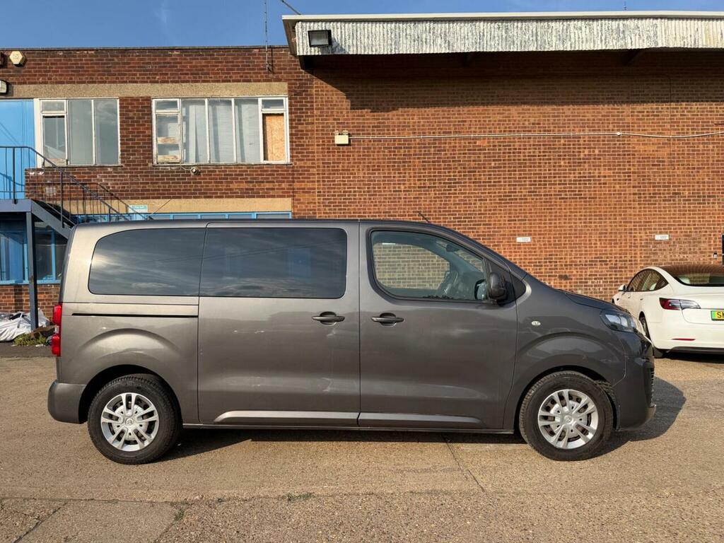 Citroen SpaceTourer 1.6 Bluehdi Business Xs Etg6 - Mpv 8 Seats White #7