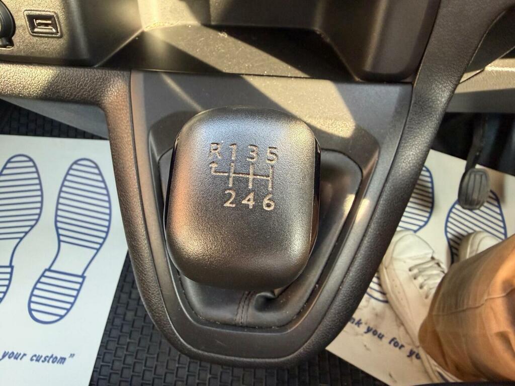 Citroen SpaceTourer 1.6 Bluehdi Business Xs Etg6 - Mpv 8 Seats White #38