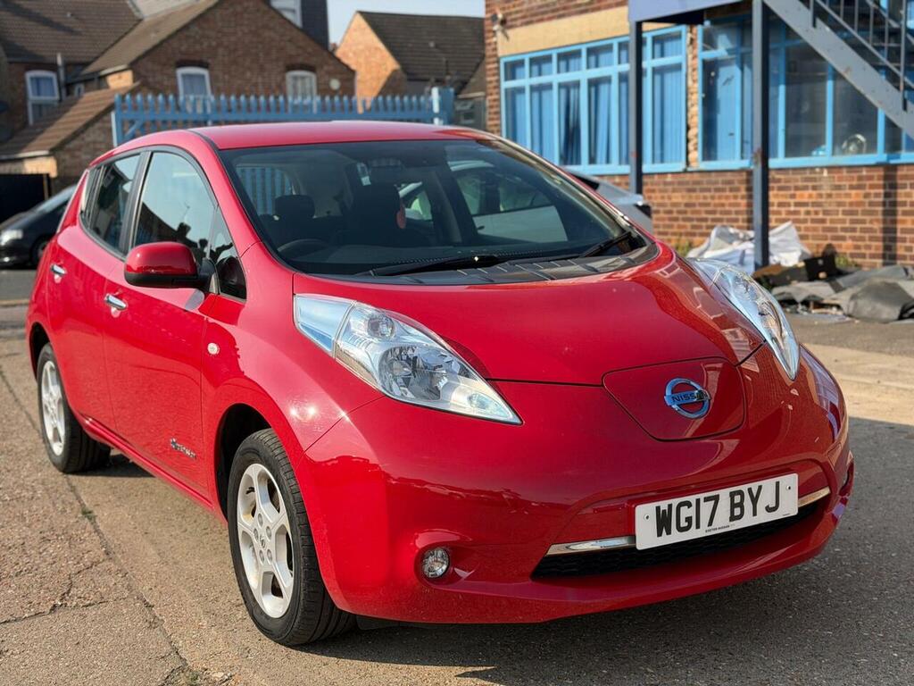Nissan Leaf Acenta 5-Door Free Road Tax, Low Mileage Red #2