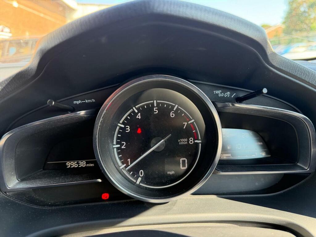 Mazda 3 2.0 Sport Nav White #44