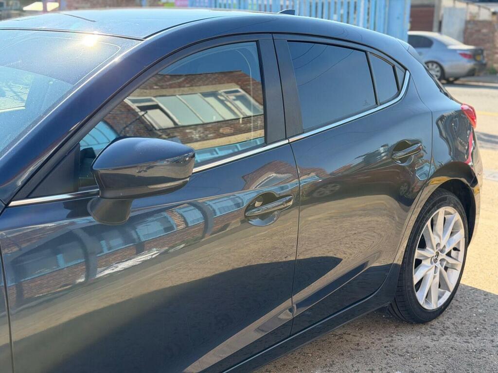 Mazda 3 2.0 Sport Nav White #11