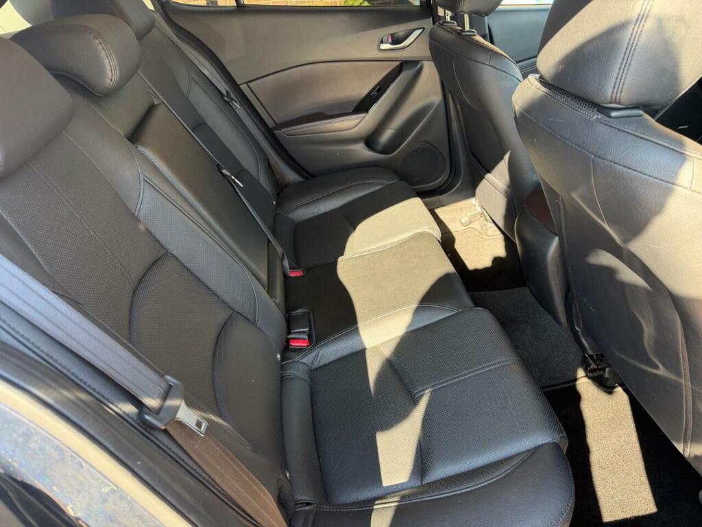 Mazda 3 2.0 Sport Nav White #26