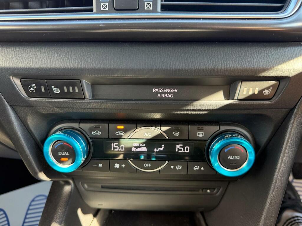 Mazda 3 2.0 Sport Nav White #37