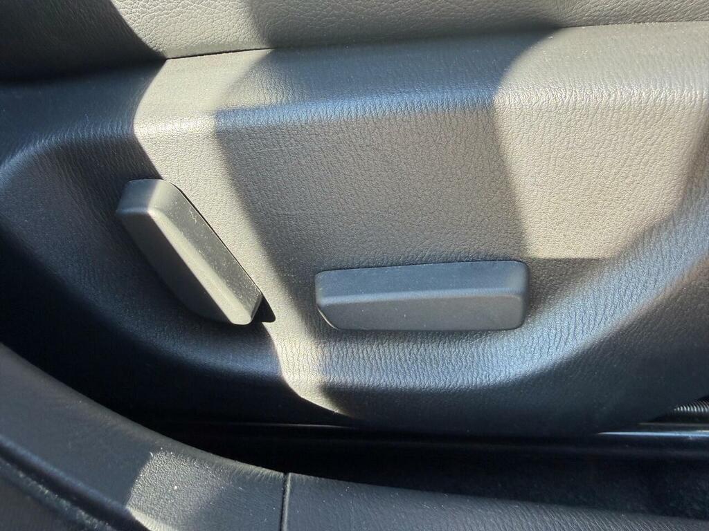 Mazda 3 2.0 Sport Nav White #34