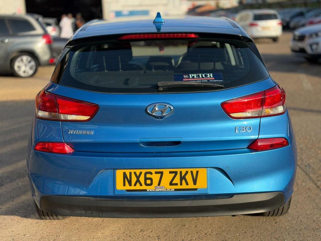 Hyundai I30 1.6 Crdi Blue Drive Se Nav Euro 6 Ss Blue #5