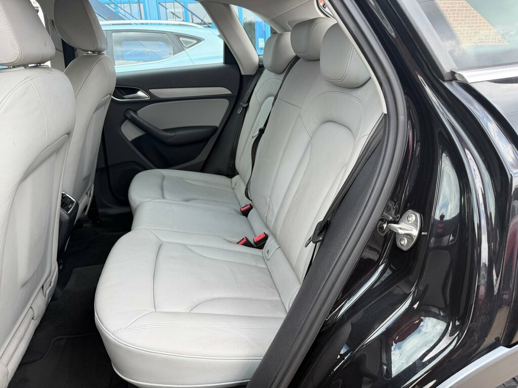 Audi Q3 2.0L Tdi Quattro S Line 175 Bhp Silver #11