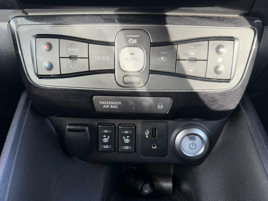 Nissan Leaf 110Kw Acenta 40Kwh Black #39