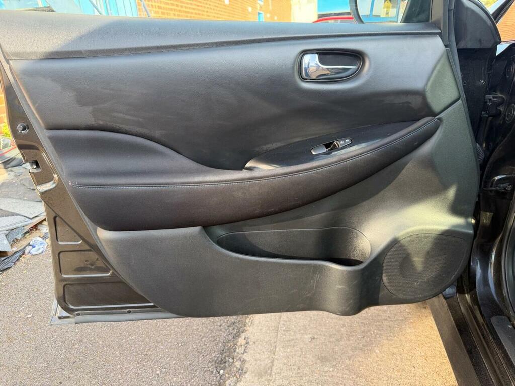 Nissan Leaf 110Kw Acenta 40Kwh Black #18