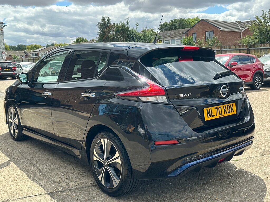 Nissan Leaf 40Kwh N-connecta Hatchback 150 Black #6