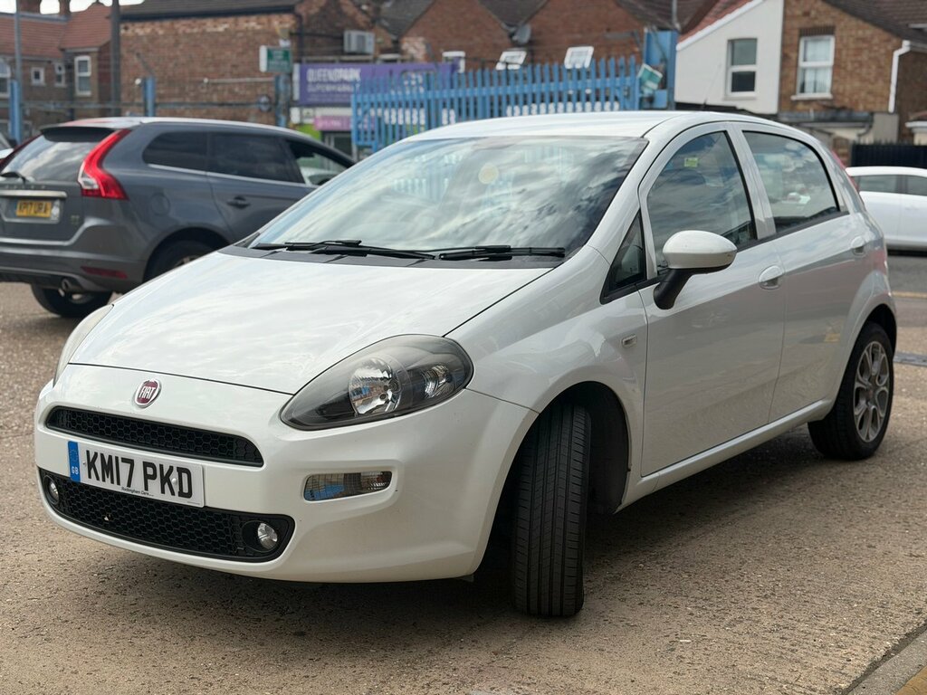 Fiat Punto 1.4 Easy Hatchback Euro 6 Ss 77 B White #3
