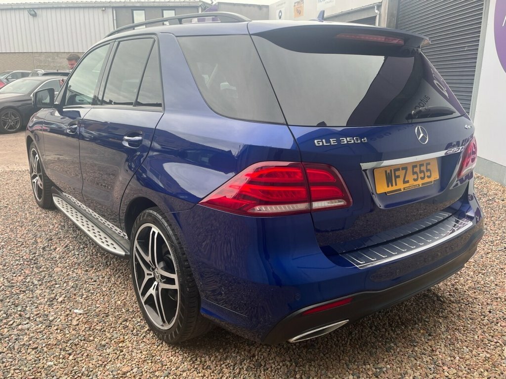 Mercedes-Benz GLE Class 3L Amg Line Blue #2