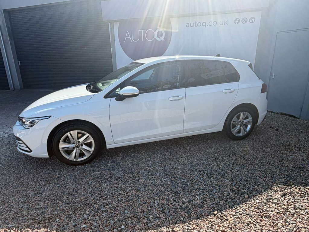 Volkswagen Golf 1L Life White #3