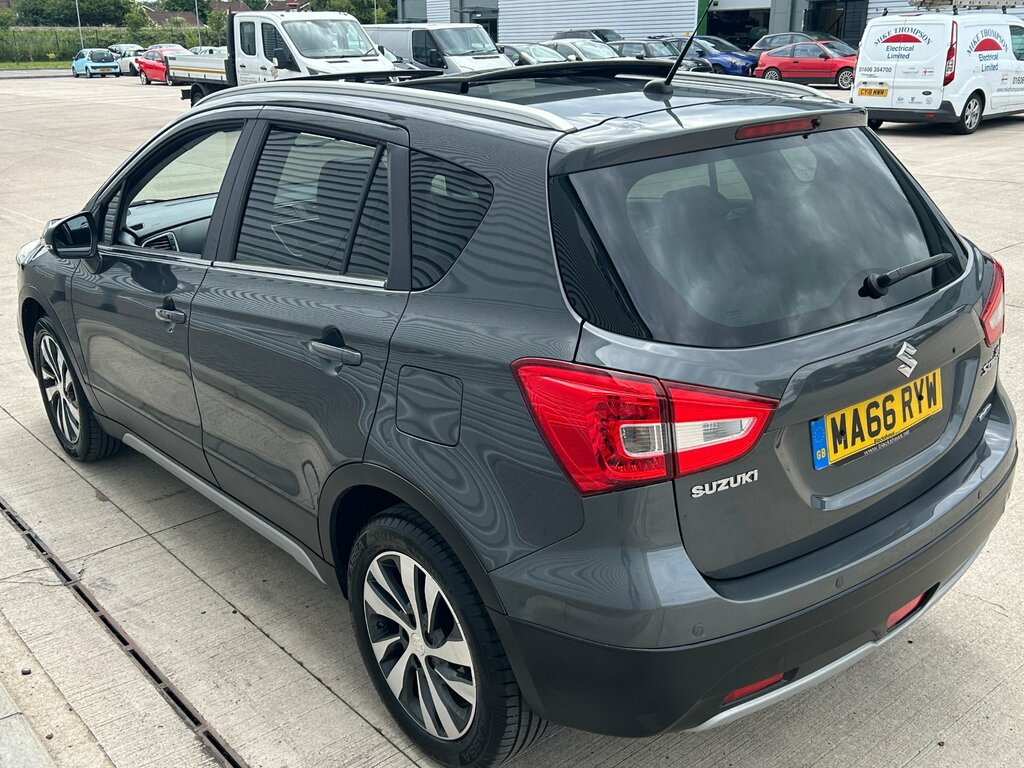 Suzuki SX4 1.4 Boosterjet Sz5 Suv Allgrip E Grey #6
