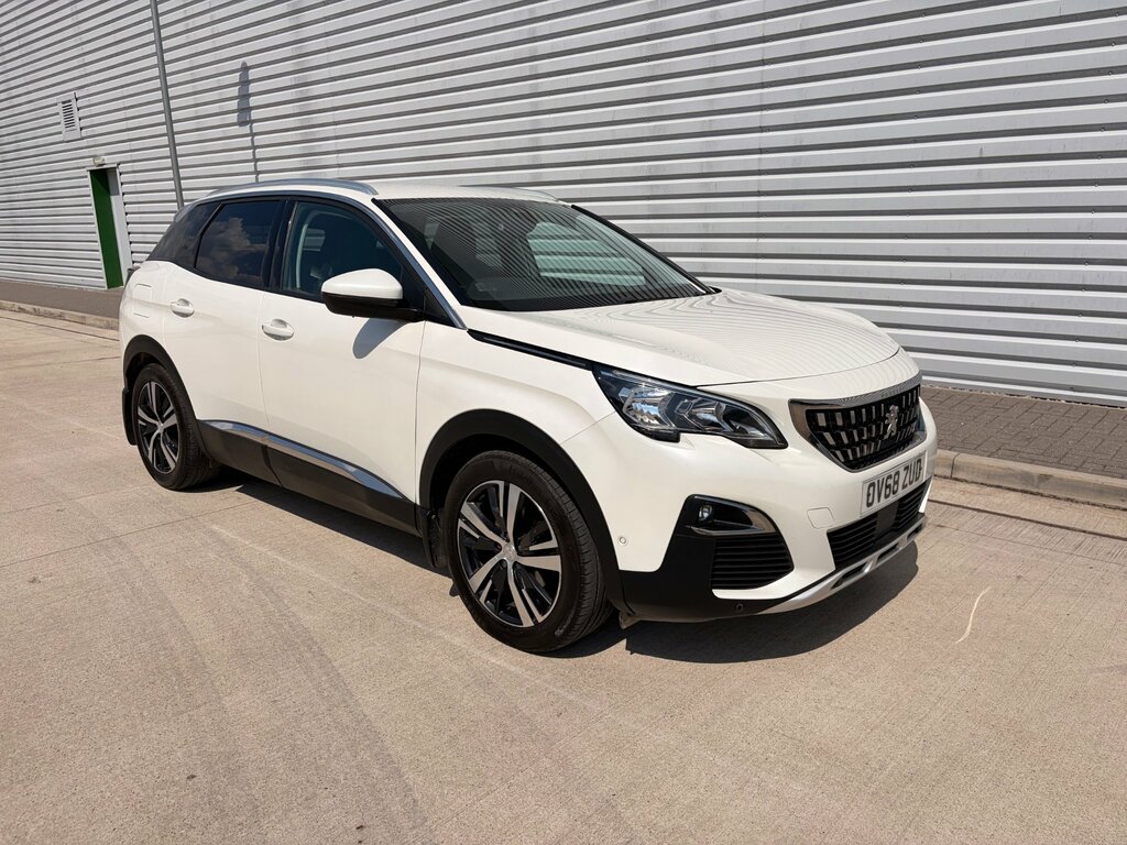 Peugeot 3008 1.6 Puretech Allure Suv Eat Euro 6 Ss White