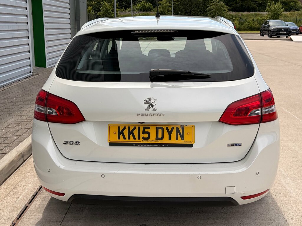 Peugeot 308 SW 2015 1.6 Blue Hdi Sw Active,2015,88mpg,bluetooth.d Red #7