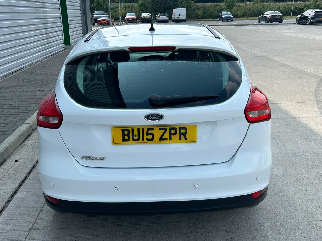 Ford Focus 1.6 Tdci Titanium Hatchback Euro BU15ZPR White #5