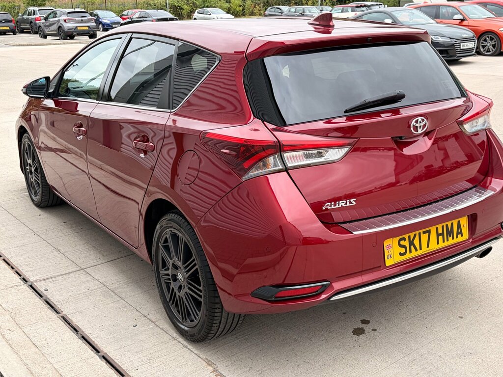 Toyota Auris 1.2 Vvt-i Excel Hatchback Euro 6 SK17HMA Red #5