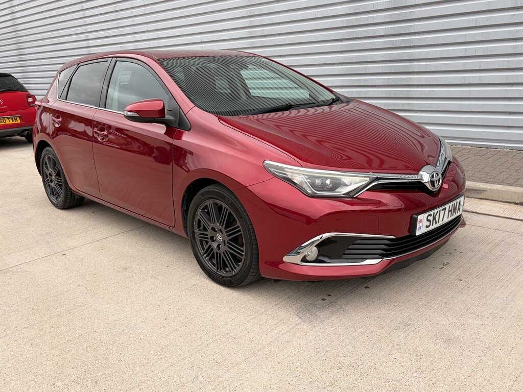 Toyota Auris 1.2 Vvt-i Excel Hatchback Euro 6 Red