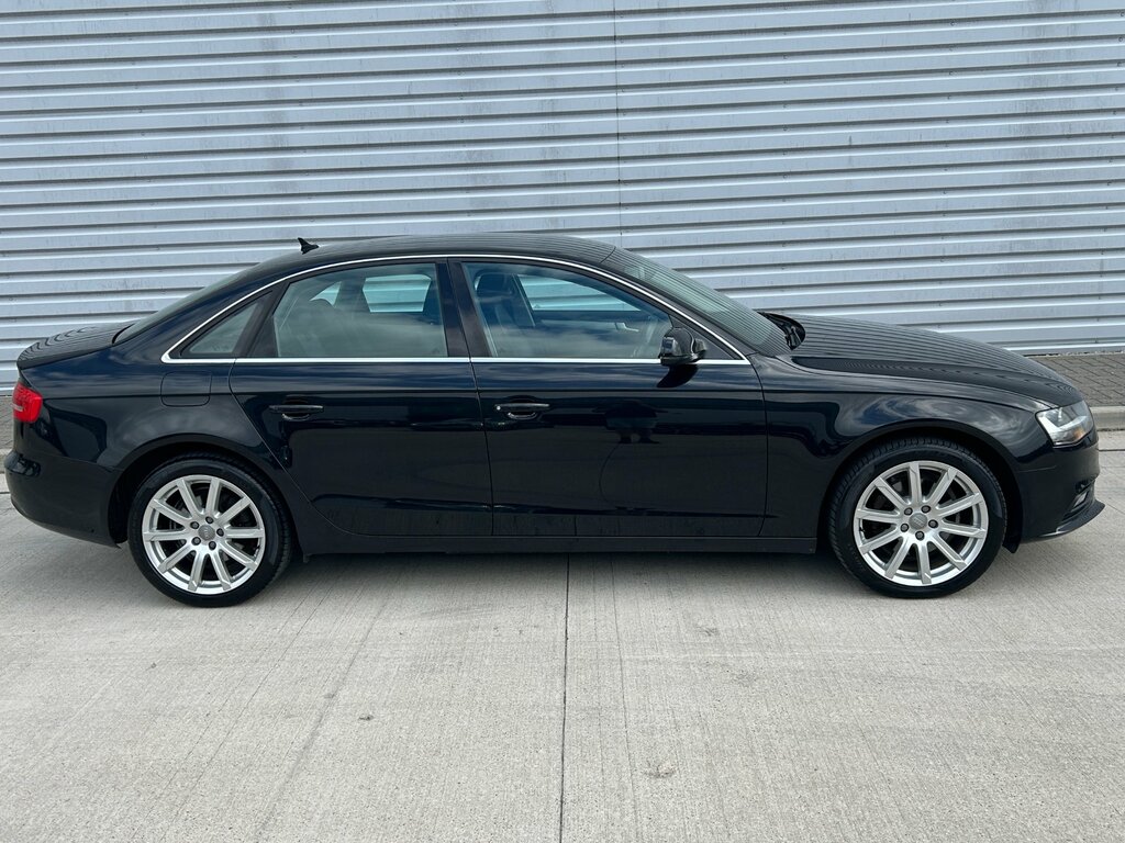 Audi A4 2.0 Tdi Se Technik Saloon Euro 5 Black #3